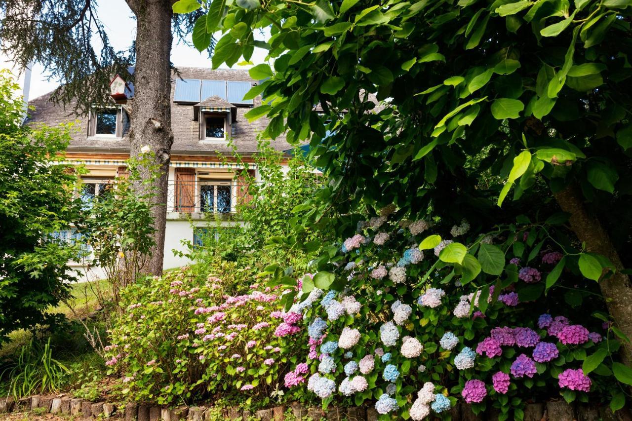 La Demeure Aux Pins Bed and Breakfast Lourdes Eksteriør billede
